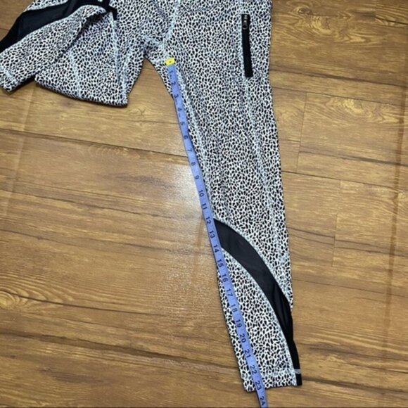 Lululemon Inspire Ankle Tight II‎ Miss Mosaic White Legging Size 4 - Picture 9 of 11